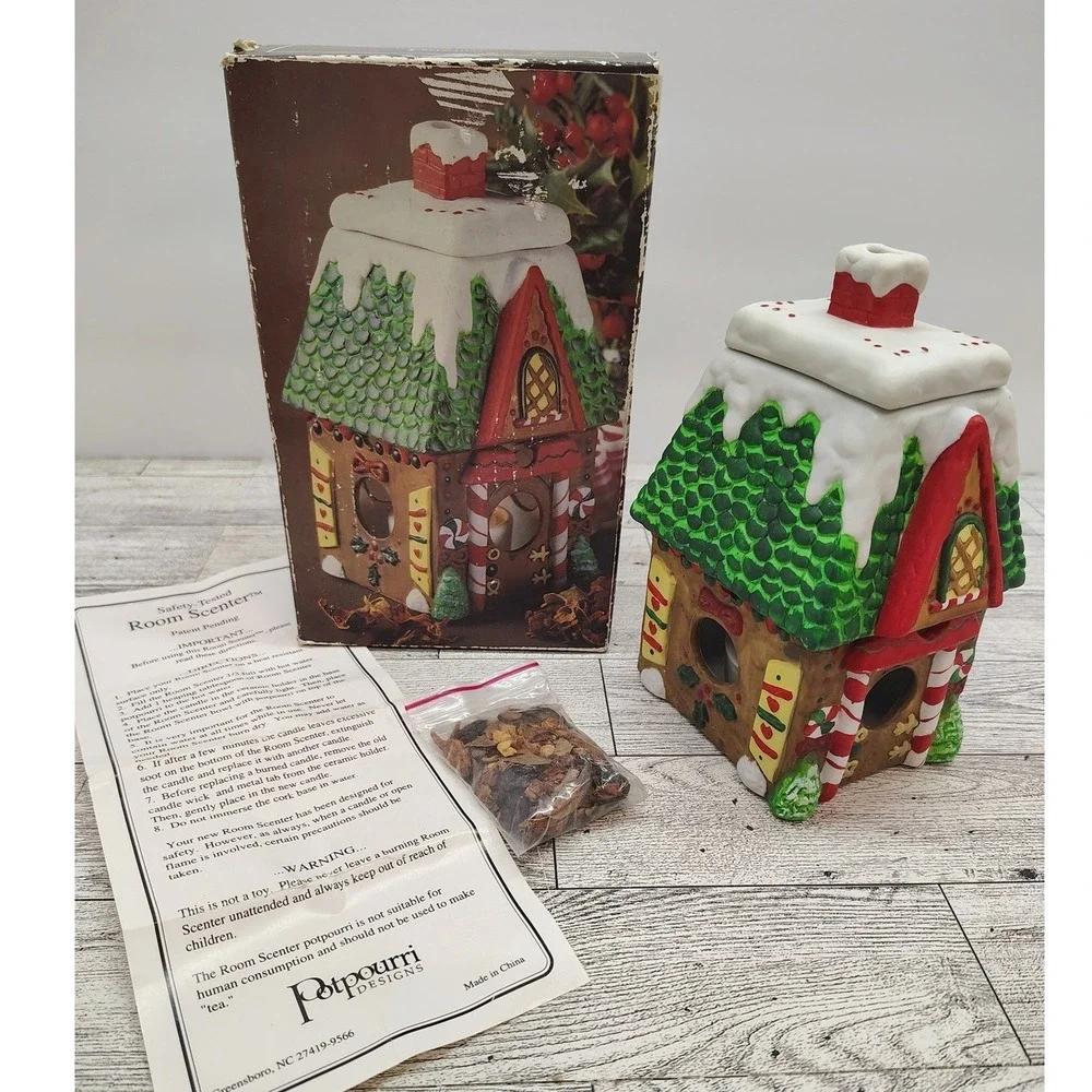 Porcelain Gingerbread House Candle Warmer Holiday House 6